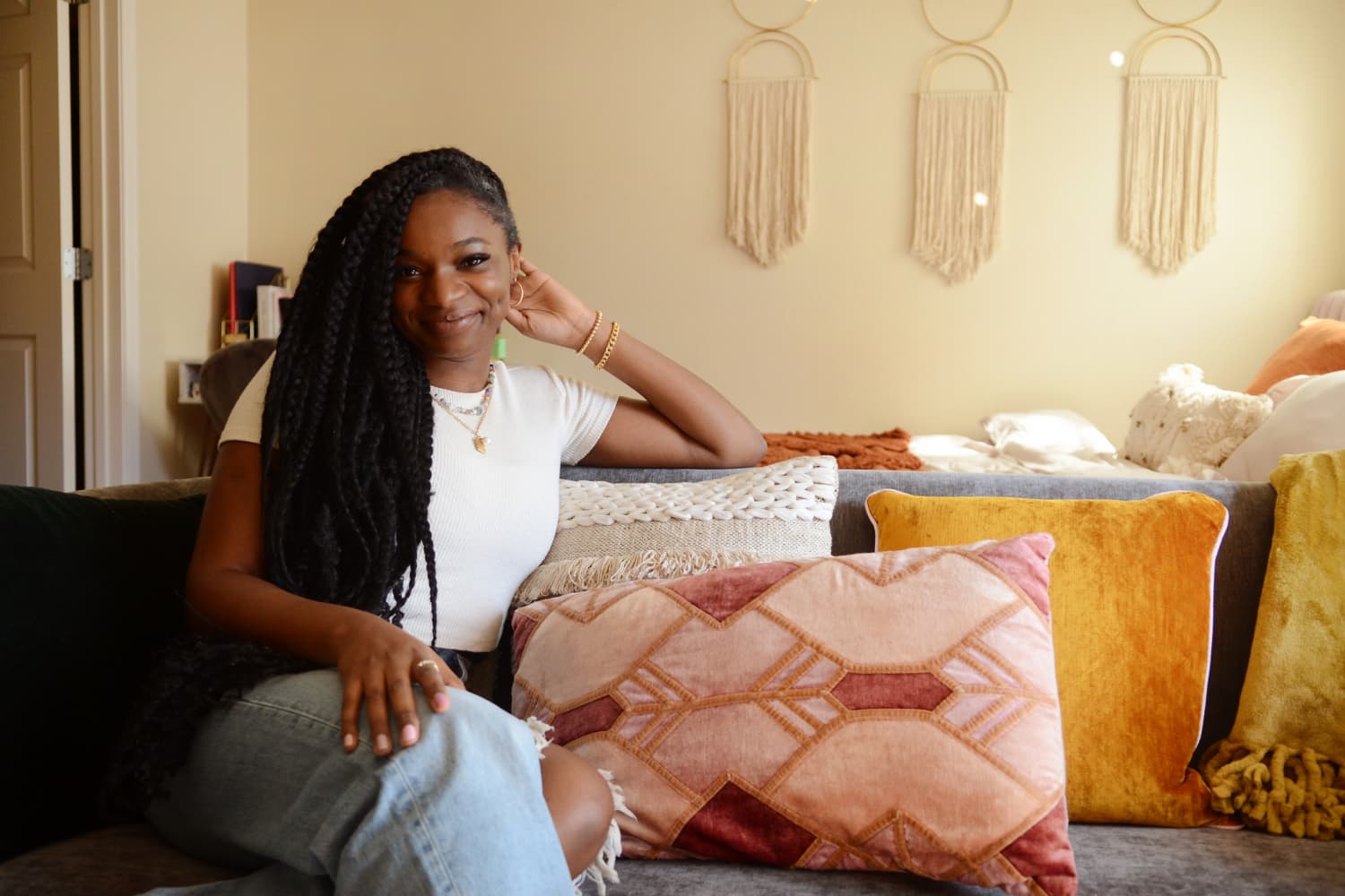 Studio Apartment Layout Ideas from a 415SquareFoot Rental Apartment